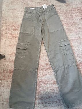 Zara Cargo Pants in Olive Gray
